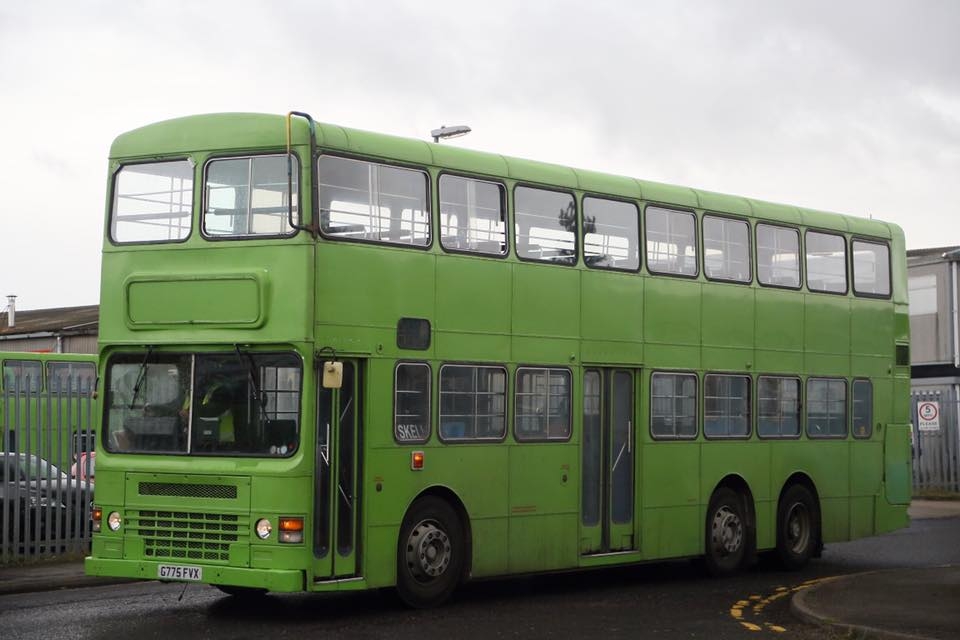 前中巴, 变成英国校巴 (4 pics)