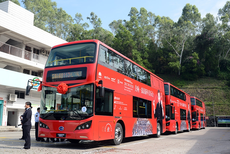 深圳公交 比亚迪k8s纯电动双层巴士投放仪式