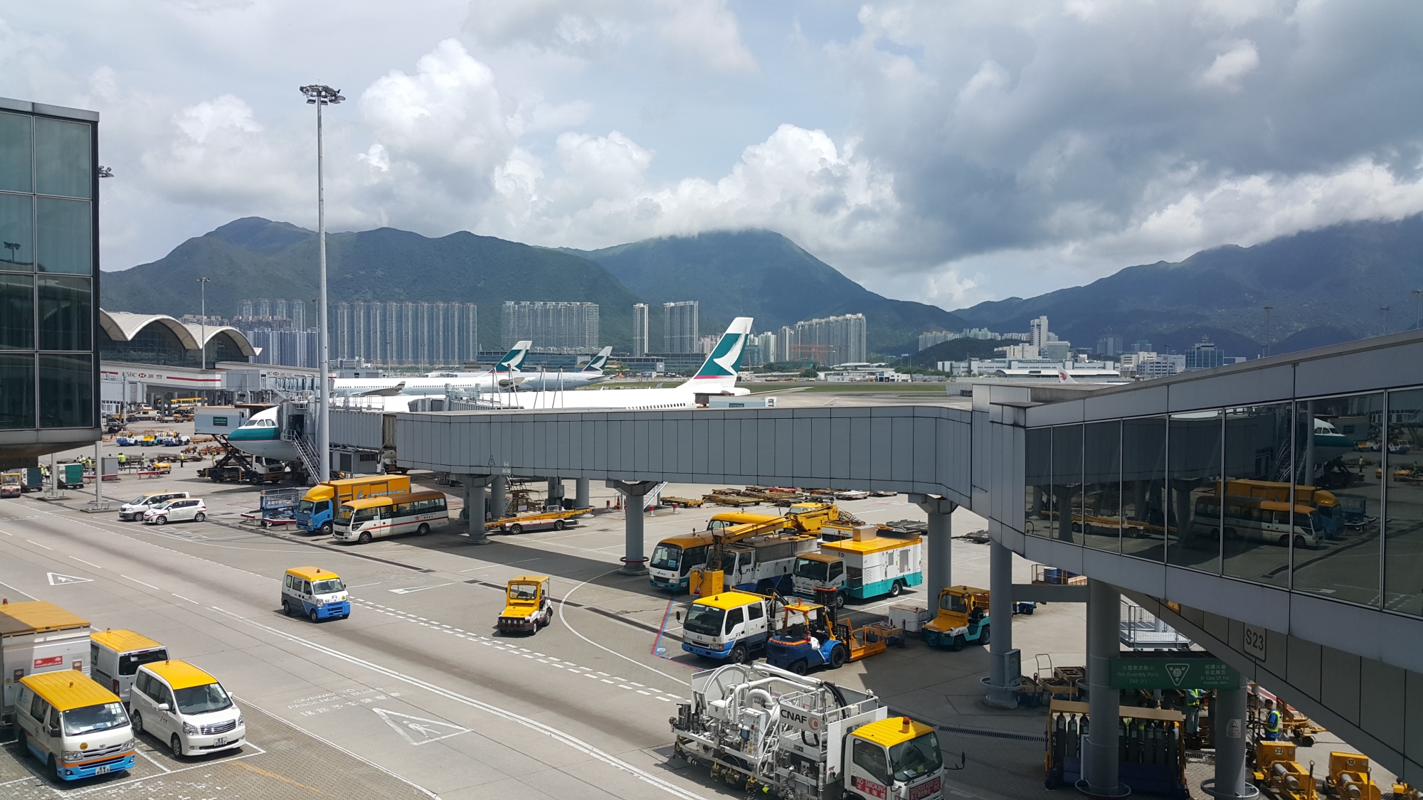 (utc 9)  论坛 69 (c) transport 交通讨论区 69 航空(c2)