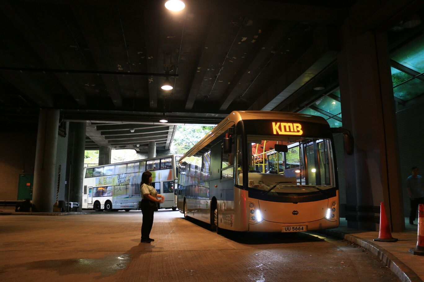 九巴比亚迪 k9r @5c