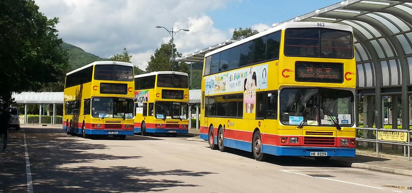 非专城巴 愉景湾活动穿梭巴士 (多相)