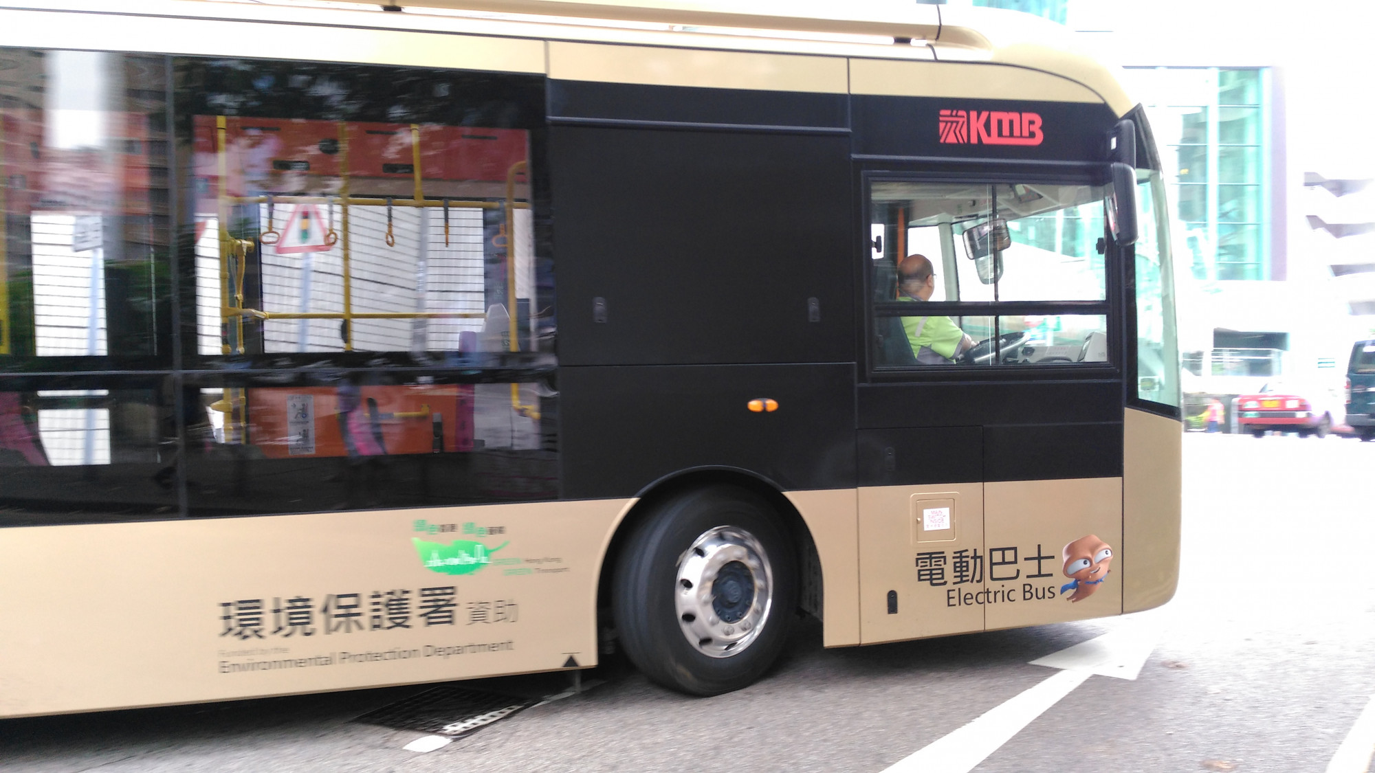 比亚迪电巴,於葵涌石篱试车! - 即拍即贴 -手机相&翻拍mon相 (b3i) - 