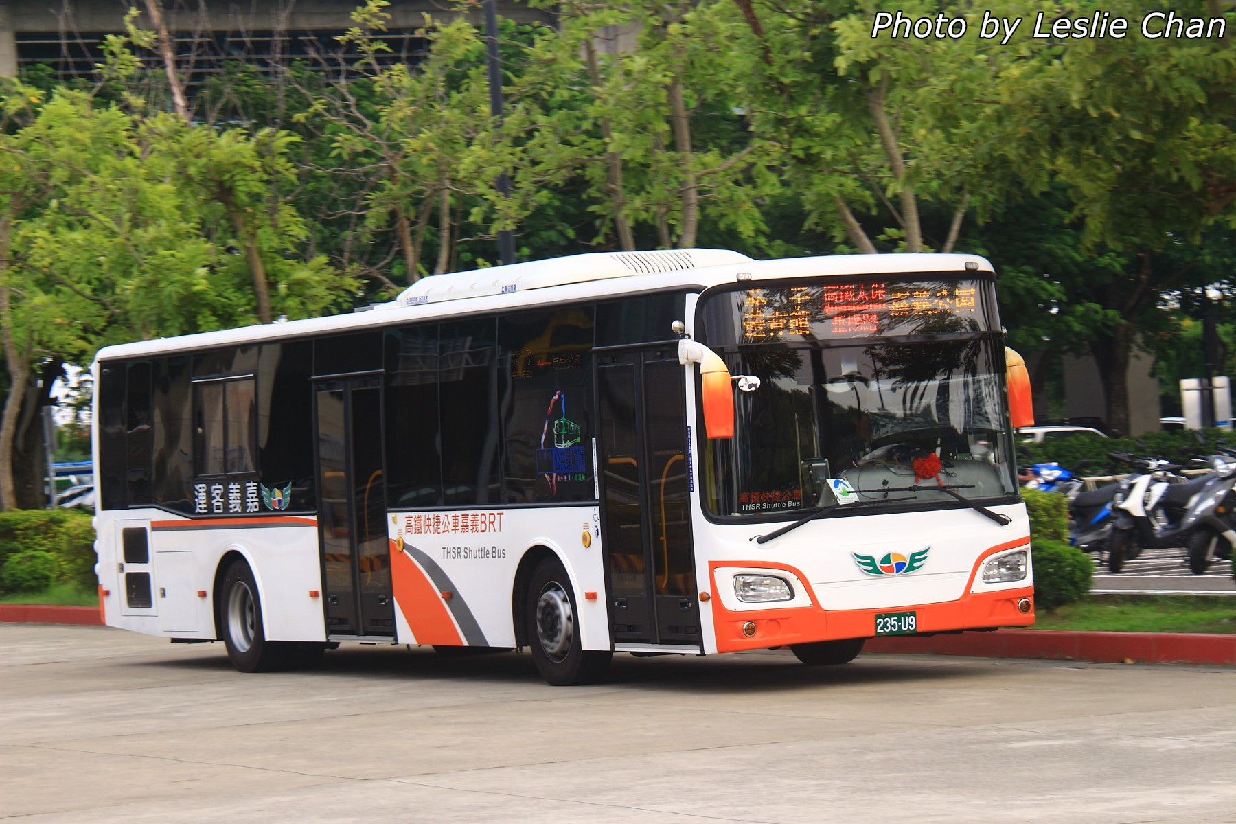 嘉义brt最新车辆: hino hs8jrvl-utf
