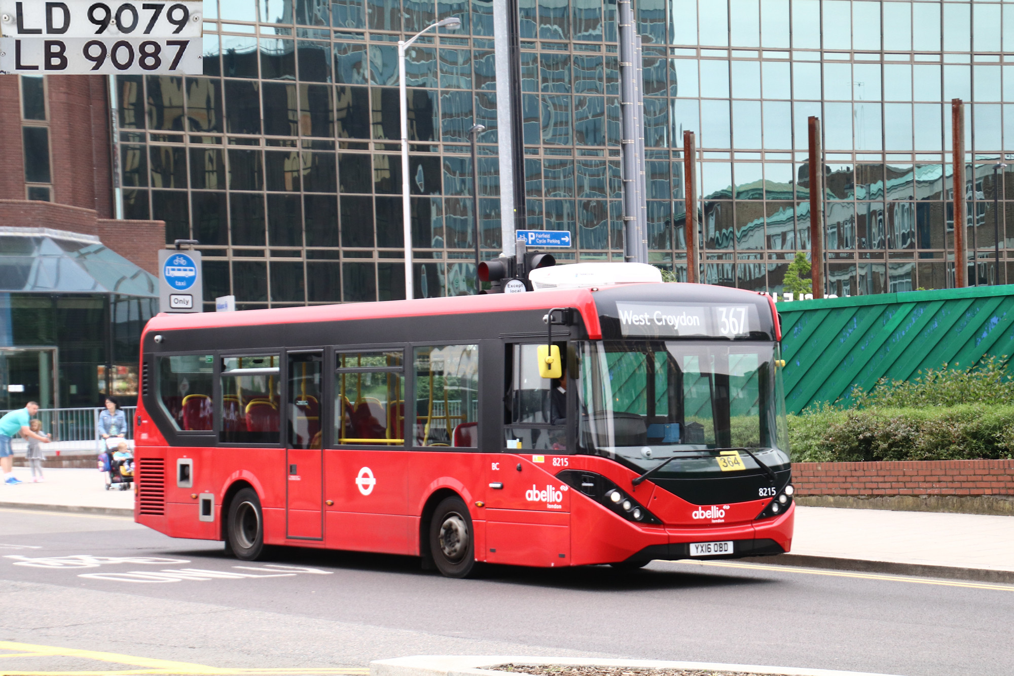 两代单层短短 - 外地巴士讨论 (b5) - hkitalk.