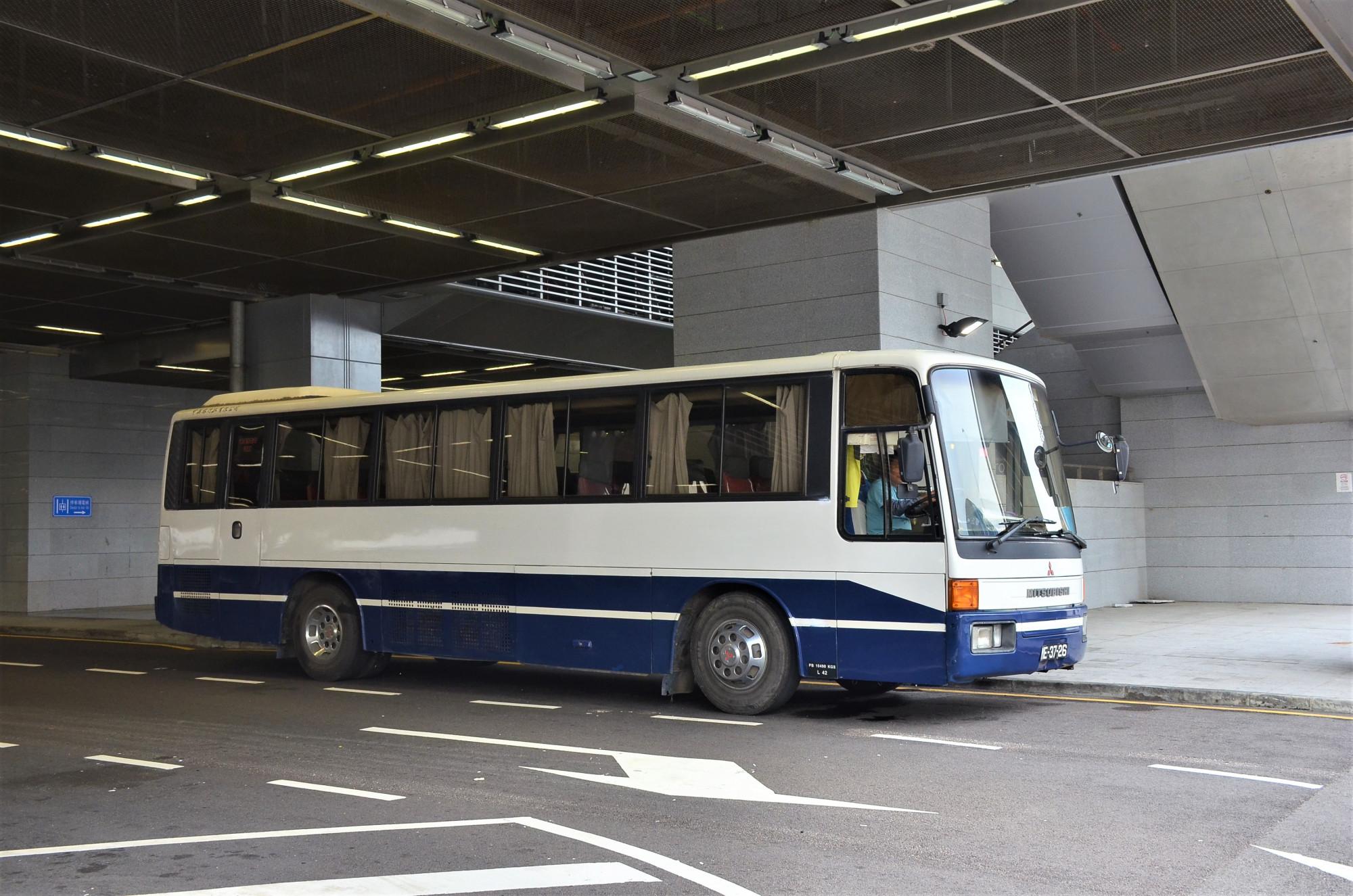 中澳老三菱 - 两岸三地巴士 (b4) - hkitalk.