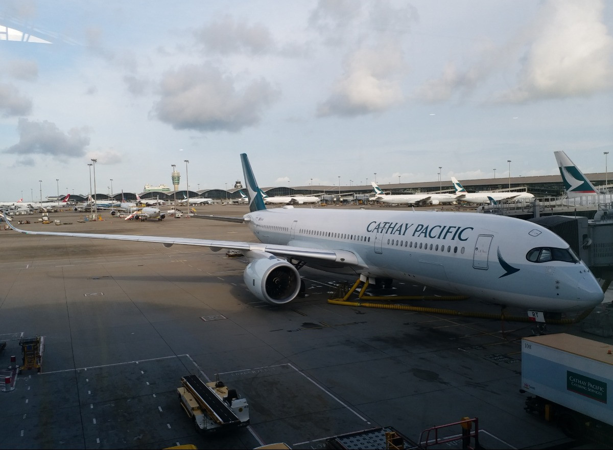 cathay pacific a359