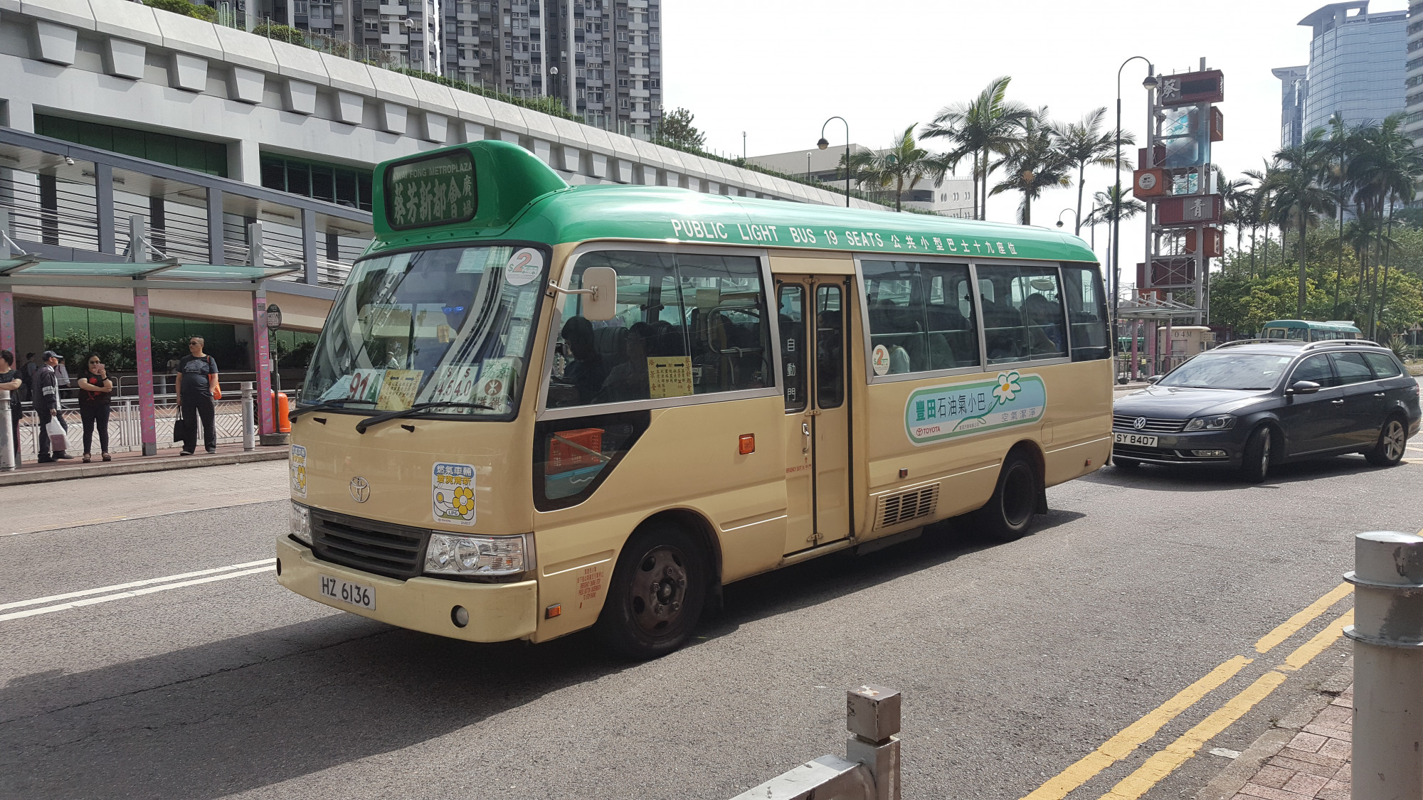 6ll,自动波7dl及欧三5dl小巴数摄