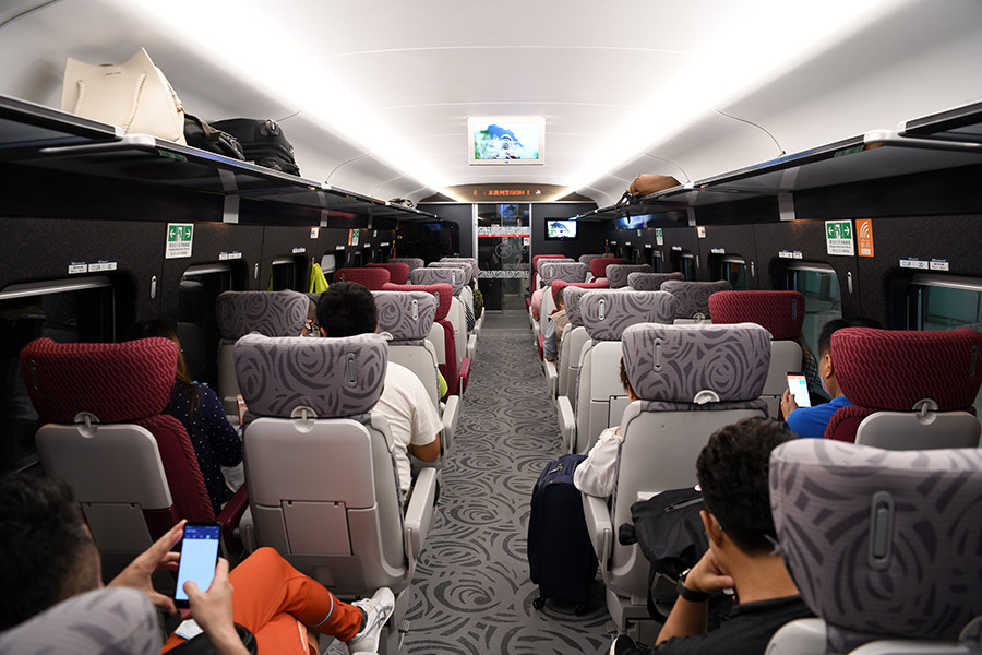 [首尝高铁香港段] 动感号 vs. 复兴号一等座 (多图)