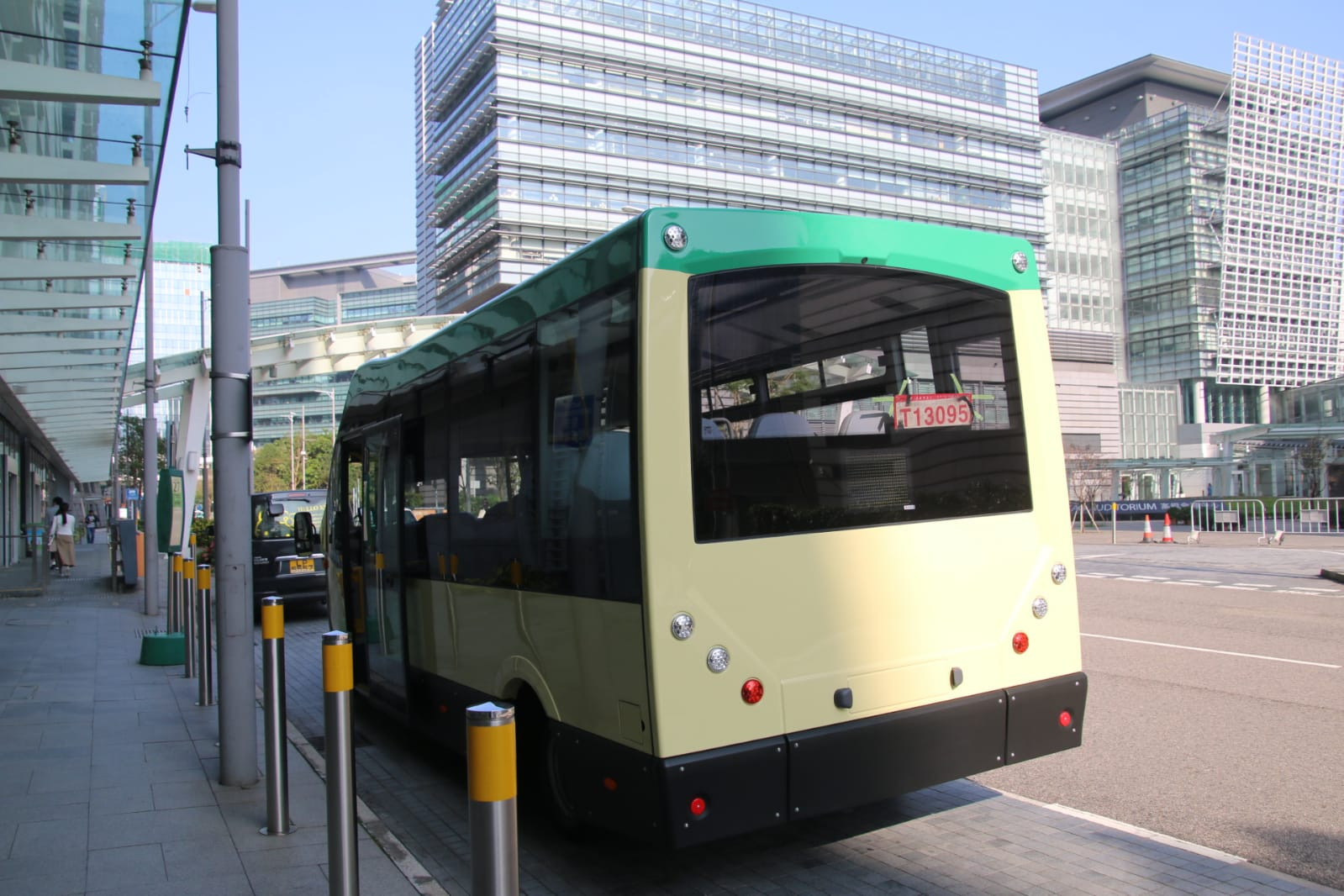 平治中小型巴士於科学园展出 [多相]