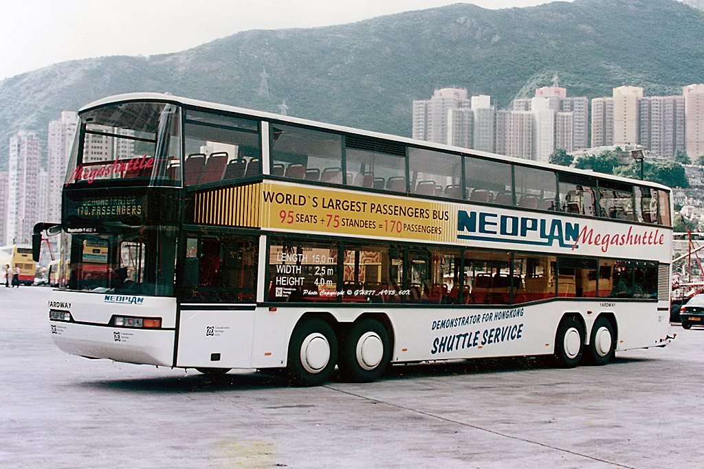 [菲林年代] 15 米 4 轴 "老板 mega shuttle" - 巴士摄影作品贴图区